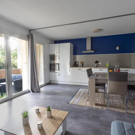 Le Petra - Appt Climatisé Proche De La * Ajaccio (Corsica)