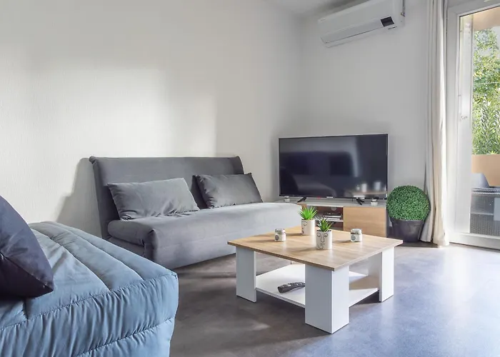 Le Petra - Appt Climatise Proche De La